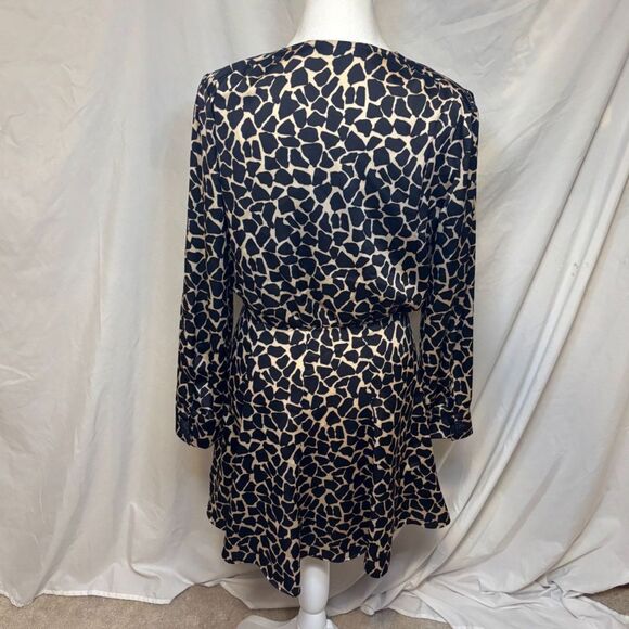 Zara Giraffe Brown Animal Print V Neck Long Sleeve Blouse Womens - Picture 5 of 7